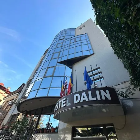 Darin Hotel 3*